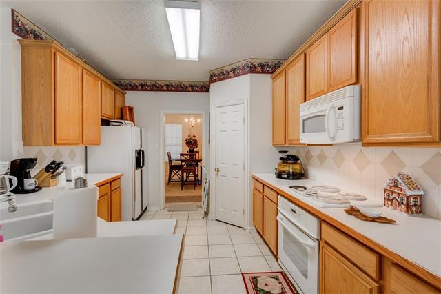 For Sale: 2406 Galway Dr Mansfield, TX 76063