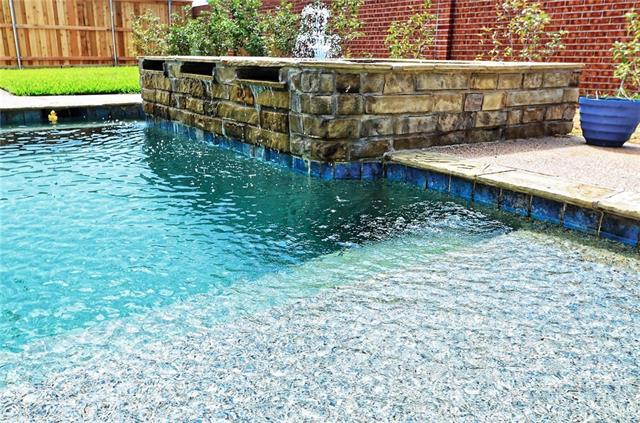 For Sale: 2117 Castle Creek Dr Mansfield, TX 76063