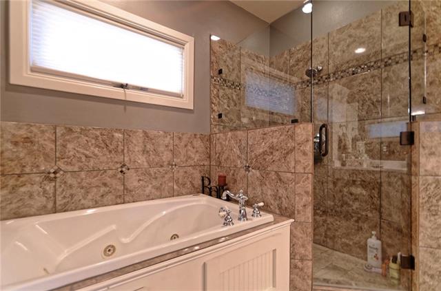For Sale: 2117 Castle Creek Dr Mansfield, TX 76063