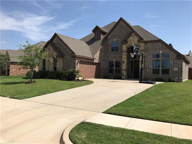 1129 Masquerade Dr
