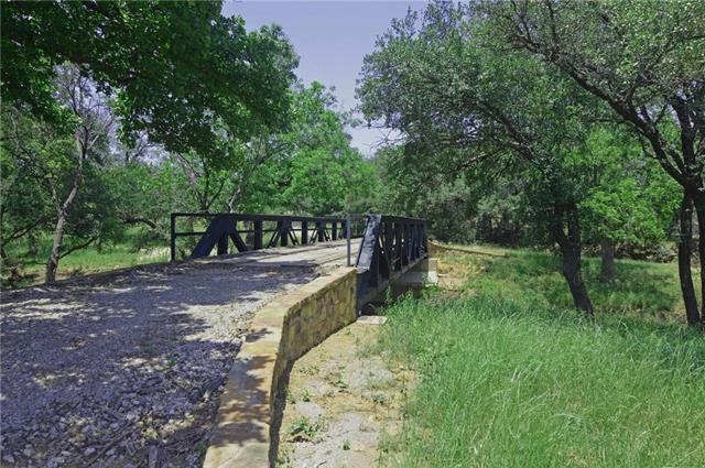 For Sale: 2828 Oaks Crossing Rd Mineral Wells, TX 76067