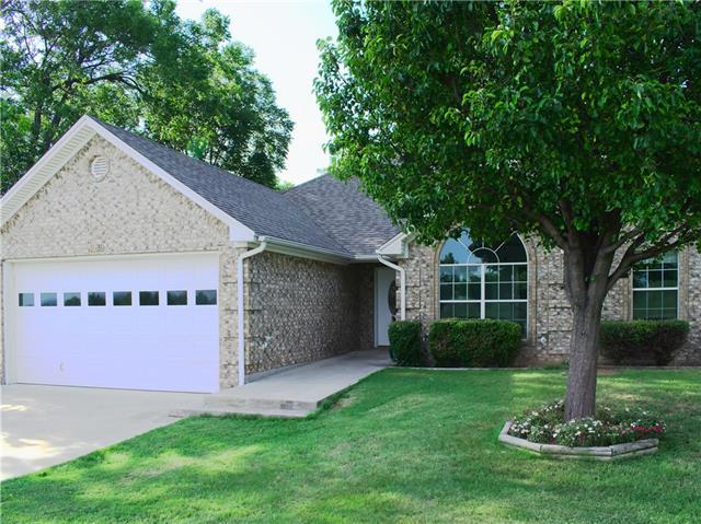488 Chisholm Hills Dr