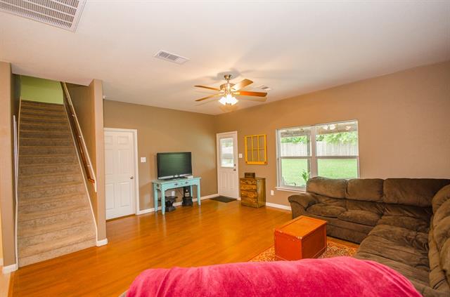 For Sale: 12673 Forest Lawn Rd Rhome, TX 76078