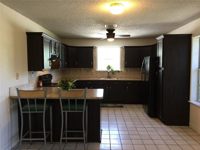 For Sale: 115 Red Baron Dr Rhome, TX 76078