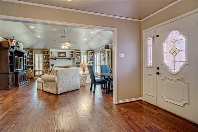103 Lakeridge Ct