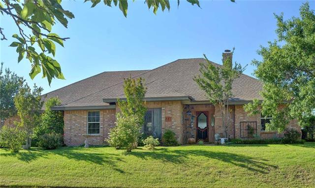 For Sale: 417 W Park Ave Weatherford, TX 76086