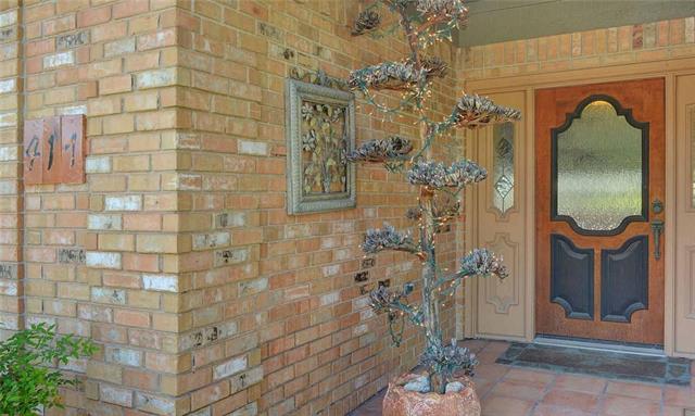 For Sale: 417 W Park Ave Weatherford, TX 76086