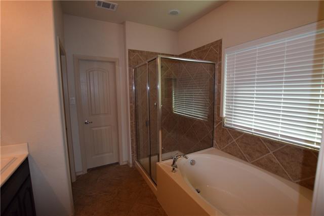 308 Mockingbird Ln