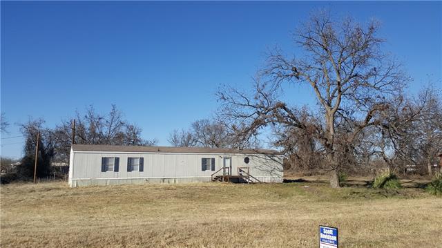 For Sale: 7150 Comanche Trl Weatherford, TX 76087