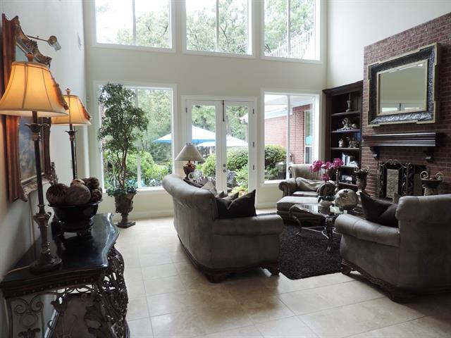 1212 Cross Timber Dr