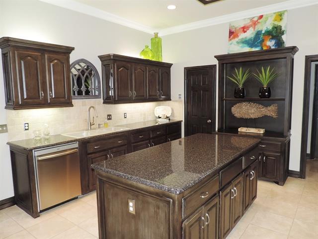 1212 Cross Timber Dr