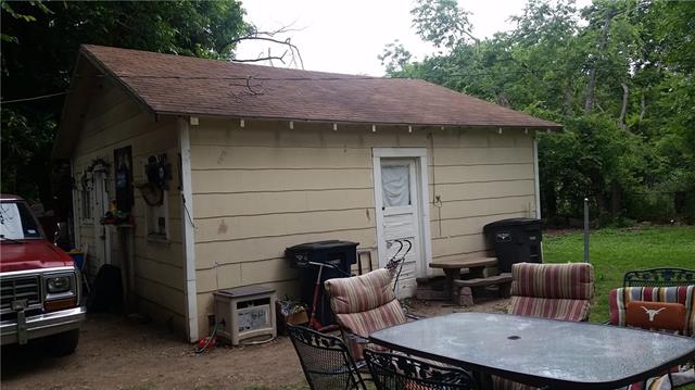 For Sale: 2921 25th St Fort Worth, TX 76106