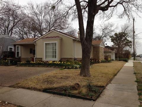 4037 Collinwood