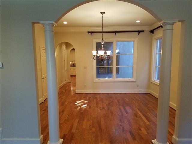 3639 Crestline Rd
