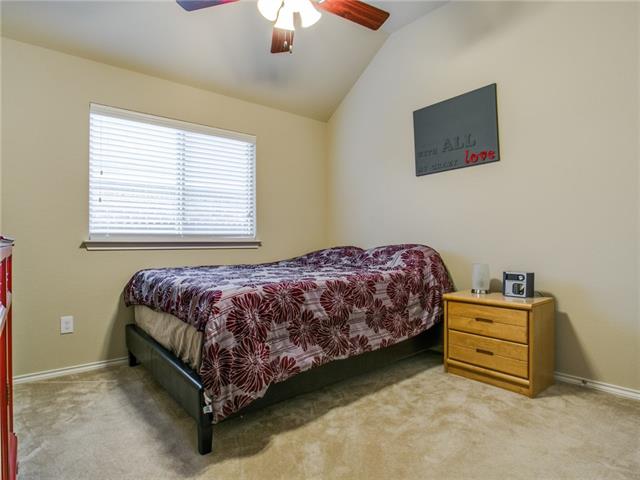 1117 Prairie Heights Dr