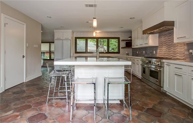 For Sale: 3728 Arroyo Rd Fort Worth, TX 76109