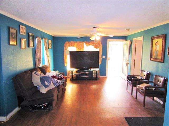 3520 Stuart Dr