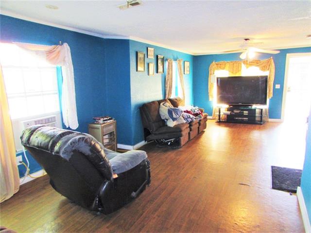 3520 Stuart Dr
