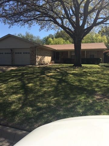 9013 Mahan Dr