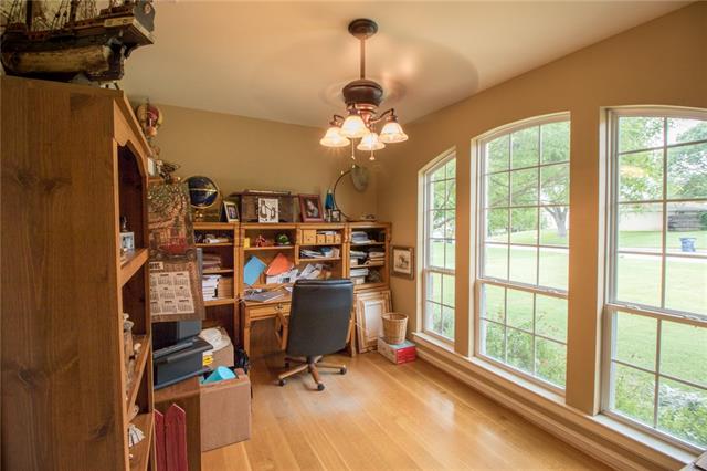 For Sale: 1924 Dakar Rd W Fort Worth, TX 76116