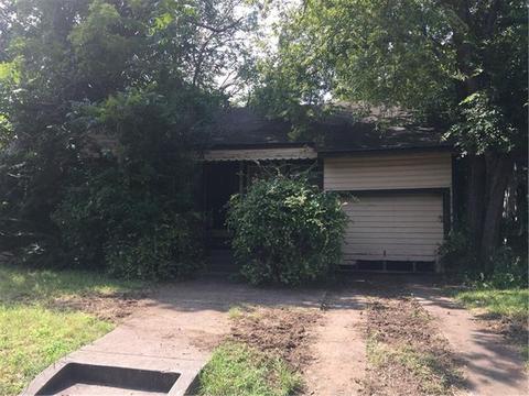 5029 Locke Ave