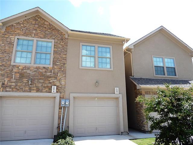 1581 Cozy Dr