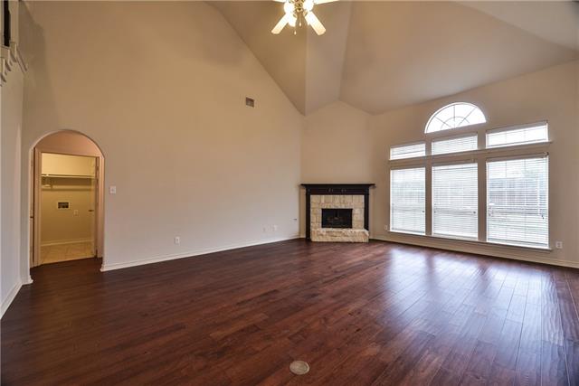 For Sale: 5513 Summer Meadows Dr Fort Worth, TX 76123
