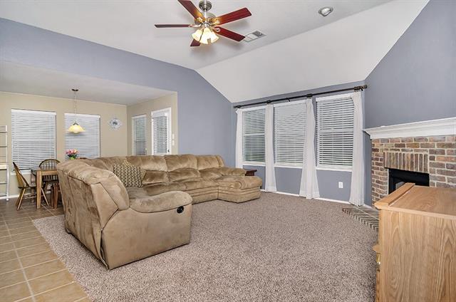 For Sale: 9241 Oldwest Trl Fort Worth, TX 76131