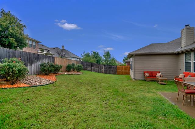 For Sale: 9241 Oldwest Trl Fort Worth, TX 76131
