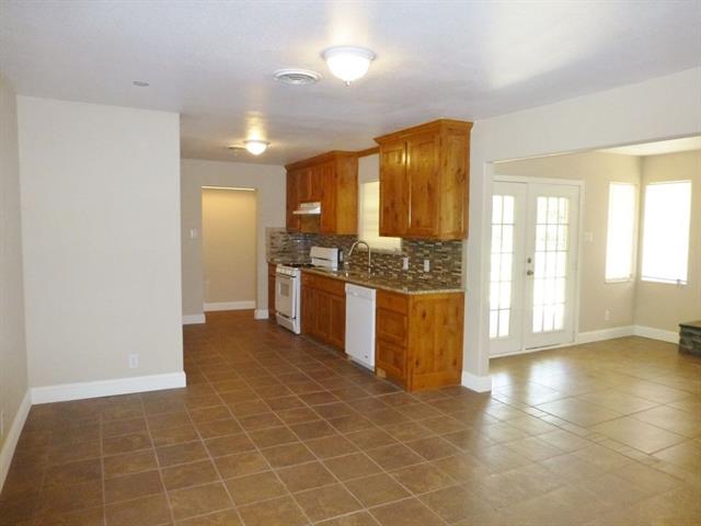 5833 Westhaven Dr
