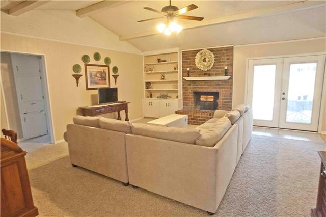 6763 Winifred Dr
