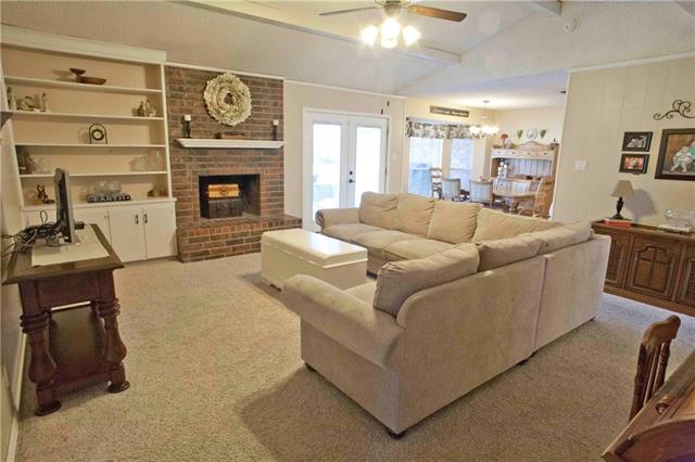 6763 Winifred Dr