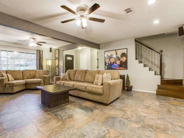 3933 Wosley Dr