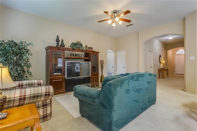 8440 Asheville Ln