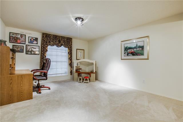 For Sale: 6756 Thaddeus Dr Fort Worth, TX 76137
