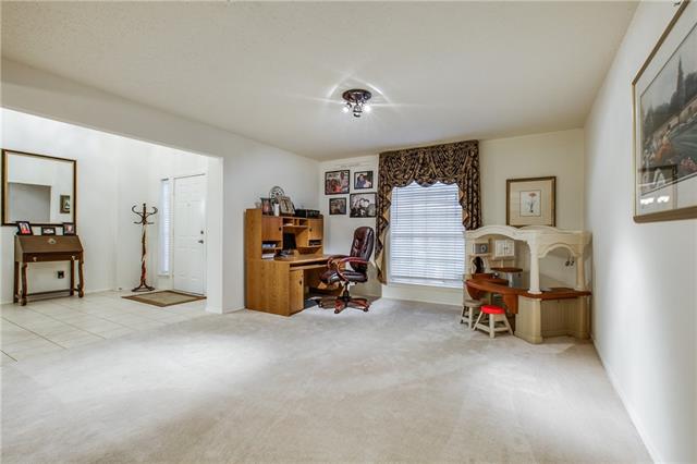 For Sale: 6756 Thaddeus Dr Fort Worth, TX 76137