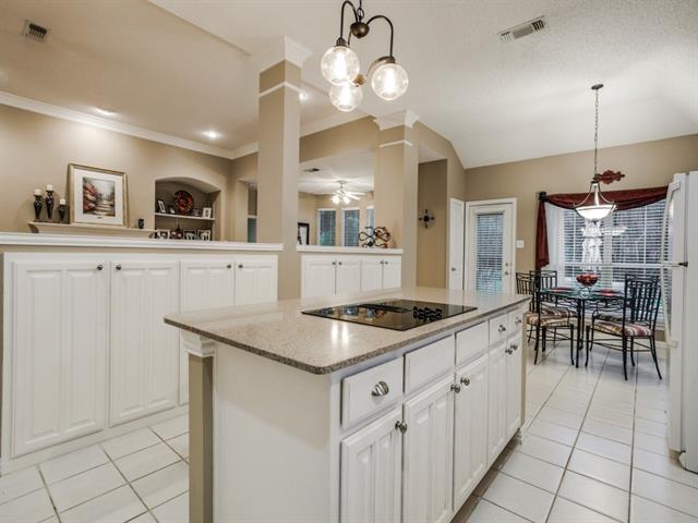For Sale: 6520 Stone Creek Trl Fort Worth, TX 76137