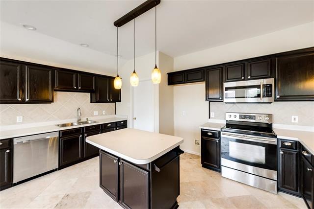 6866 Genevieve Dr