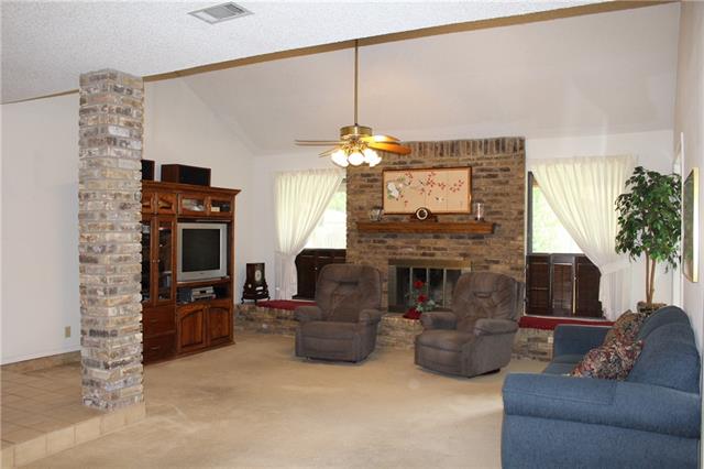 6616 Bayberry Dr