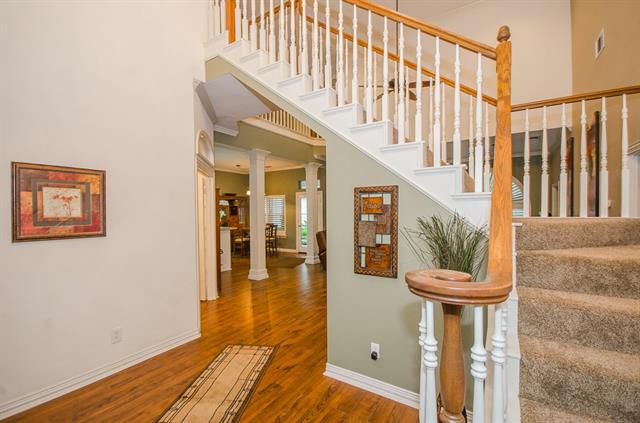 For Sale: 8929 Crest Ridge Dr Fort Worth, TX 76179