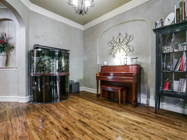 For Sale: 8304 Regency Dr North Richland Hills, TX 76182