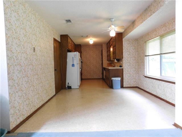 For Sale: 7432 Timberhill Dr North Richland Hills, TX 76182