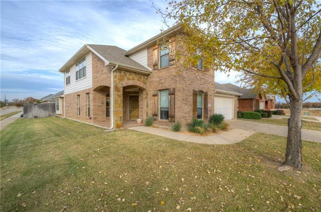 3901 Madison Ln