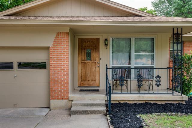For Sale: 1916 Boyd St Denton, TX 76209