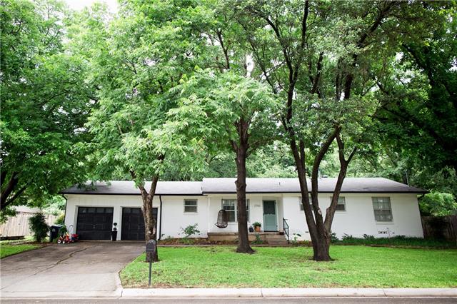 For Sale: 2702 Rockwood Ln Denton, TX 76209