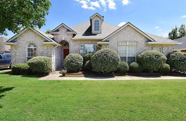1709 Buena Vista Dr