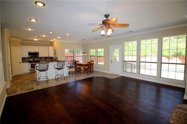 1709 Buena Vista Dr