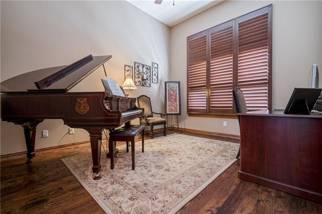 8501 Silverleaf Cir, Argyle TX 76226