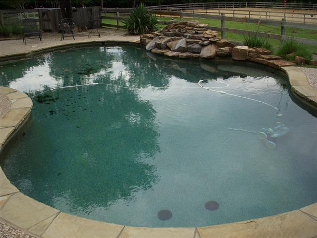 For Sale: 528 Country Ct Argyle, TX 76226