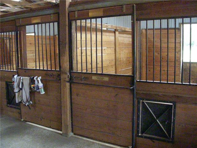 For Sale: 528 Country Ct Argyle, TX 76226
